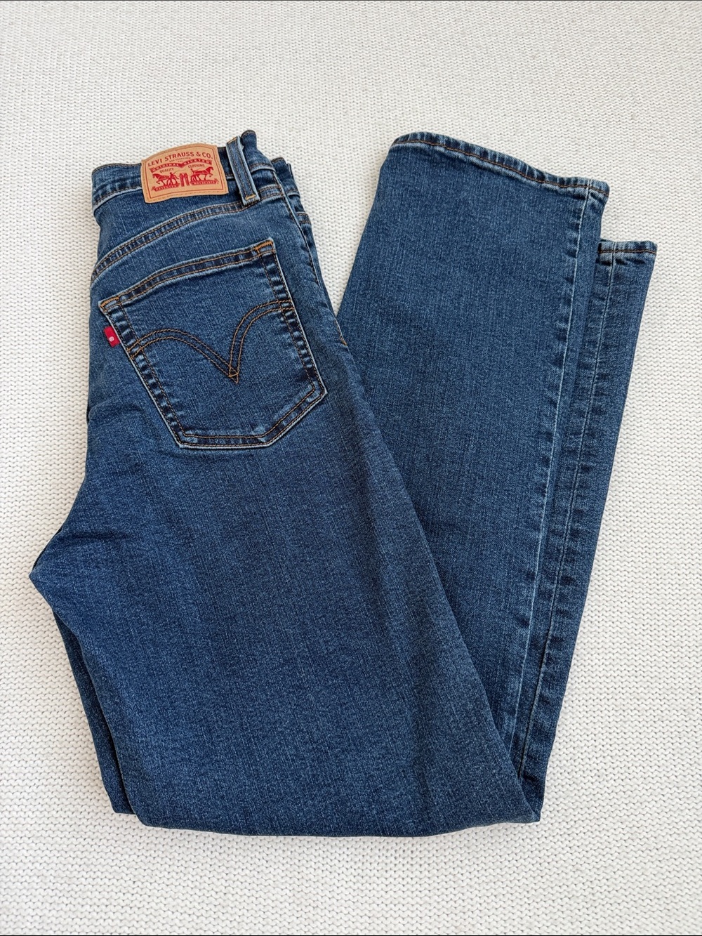 Levi’s Ribcage Straight Jeans Size 28